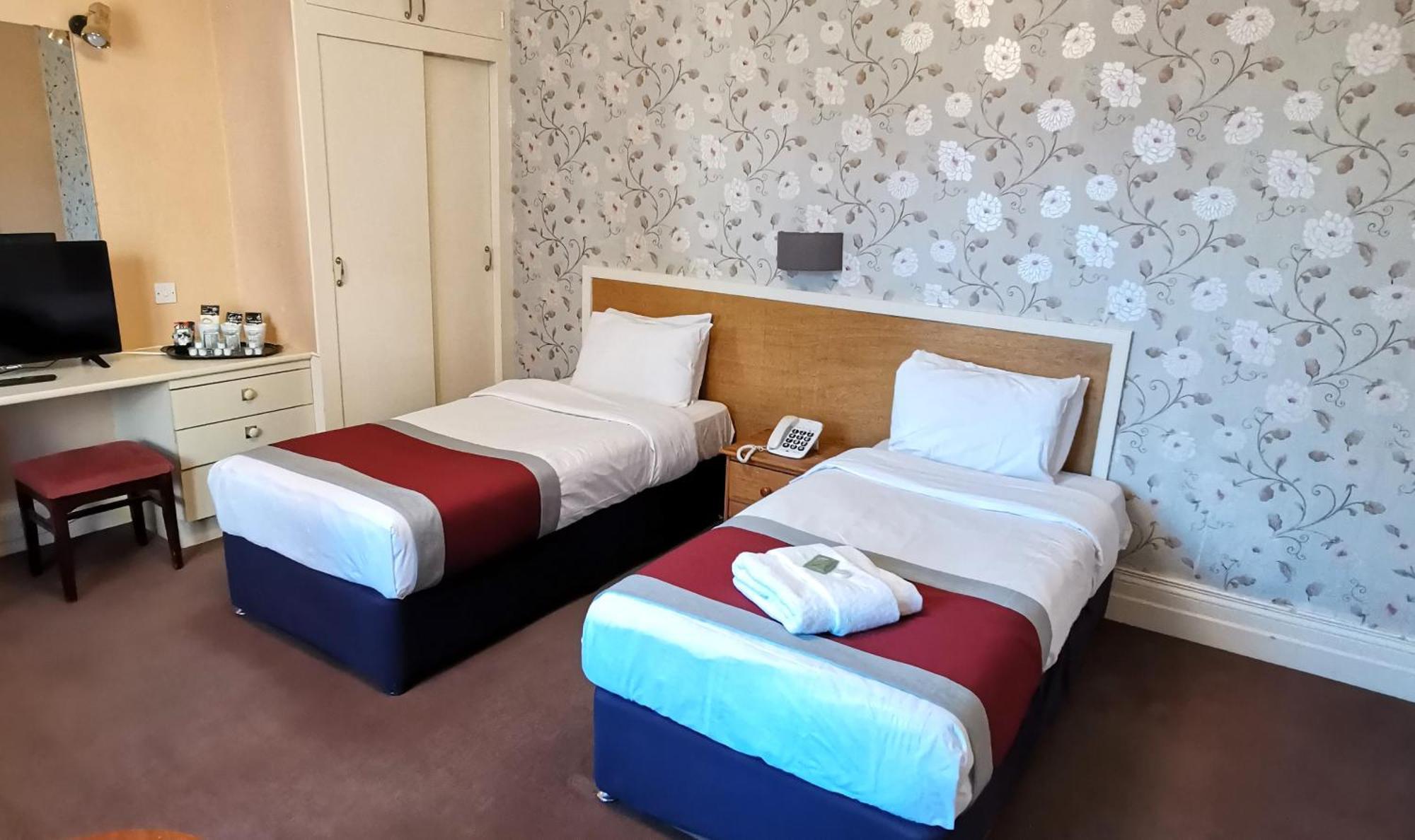 Russell Hotel 로열턴브리지웰즈 외부 사진