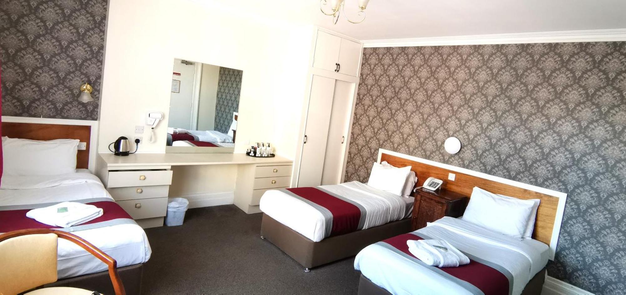 Russell Hotel 로열턴브리지웰즈 외부 사진